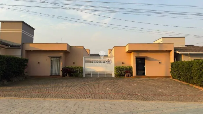 Sala Comercial Para Locação em Próximo ao Hospital Regional de Araranguá