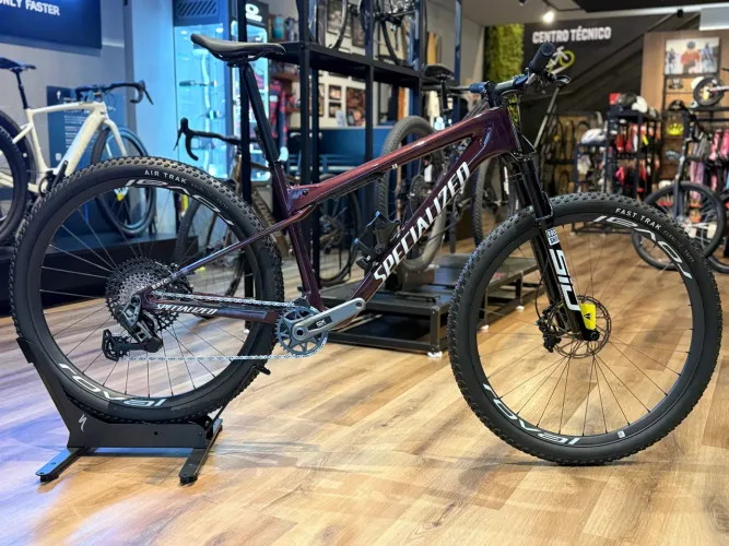 SPECIALIZED Epic Word Cup L 19 Nova