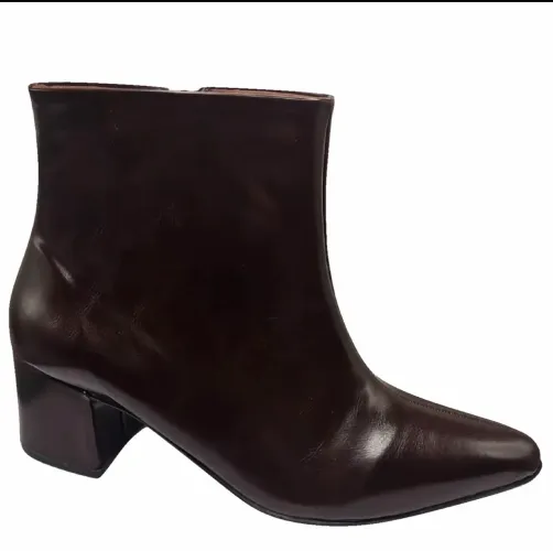 Bota cano curto bico fino salto baixo bloco número 37 