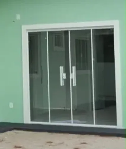 Vende-se porta blindex nova
