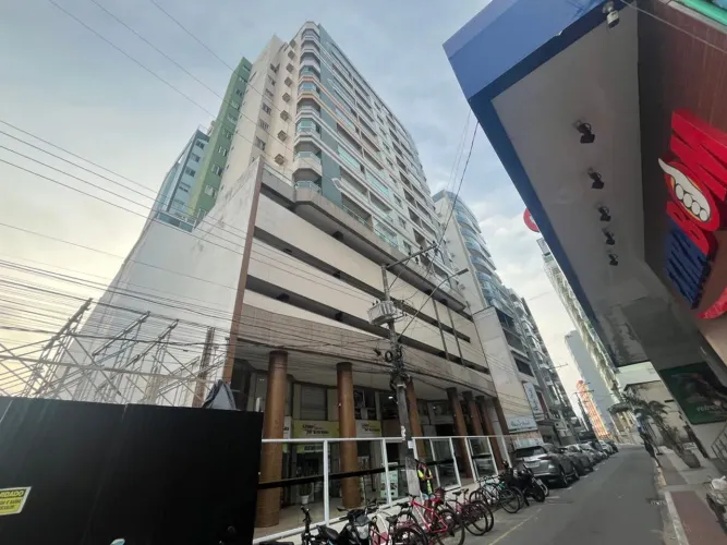 Edifício Diamante com 2 quartos sendo 1 suíte A VENDA no Centro de Guarapari