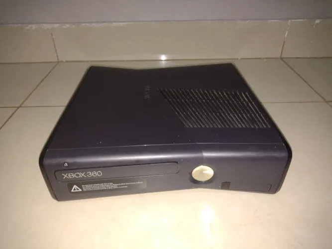 Xbox 360 completo bloqueado ótimo estado