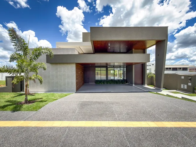 Casa de Condomínio Térrea com 4 Quartos à Venda, 320 m² no Plateau d'Or Privilege em Goiân
