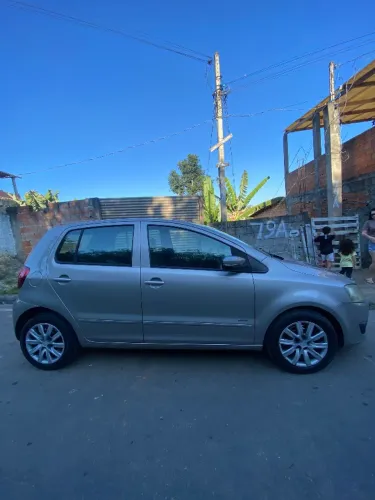 Volkswagen Fox 1.0 MI Total Flex 8V 5P 2012