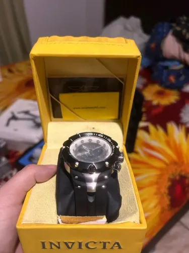 Relógio Invicta Black Dial modelo 20446