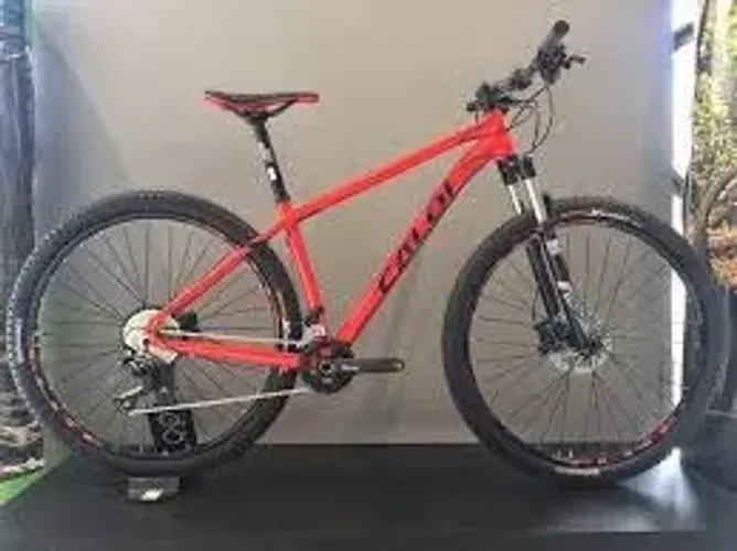 caloi  elite impecavel   apenas  57km manual &nota fiscal  +acessorios