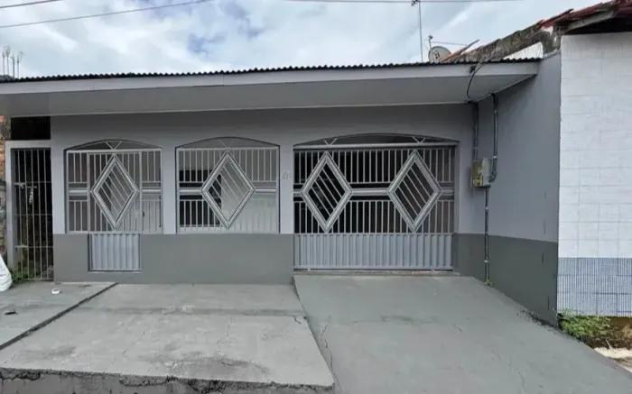 Vende-se imóvel no Bairro Japiim