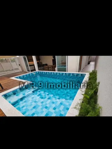 Casa Terrea em Condominio Fechado - Vila Branca 1 - 3 suites pisicna privativa !