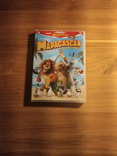 DVD Madagascar em ótimo estado