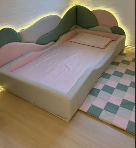 Cama infantil linda e charmosa à venda!