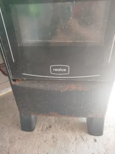 Vendo fogão realce só precisa algumas acabamento mais tá funcionando normal