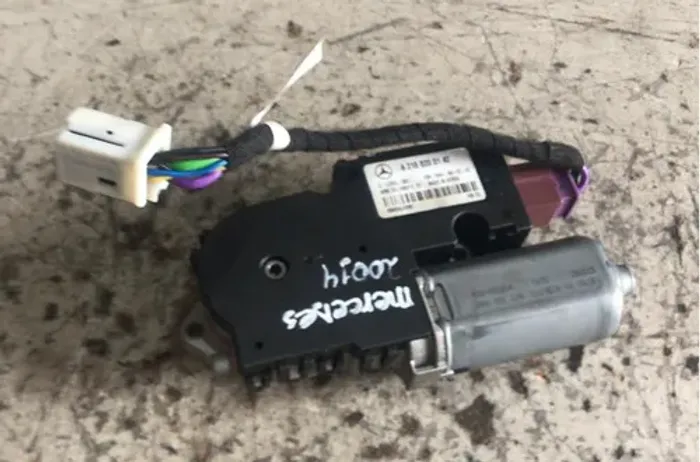 Motor Teto Solar Mercedes Benz E250 2014 2015