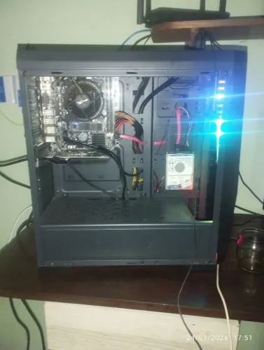 Pc intel i3 3° geração, 16 RAM, SSD, windows 11.