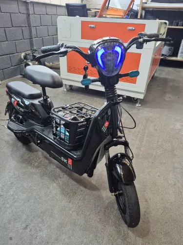 Bicicleta eletrica scooter 48v 500w