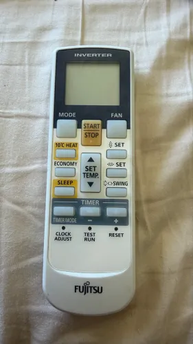 Controle remoto do Ar condicionado Fujitso - QUENTE E FRIO