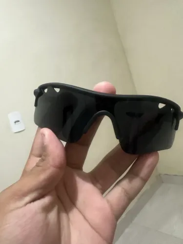 ÓCULOS OKLEY PRETO