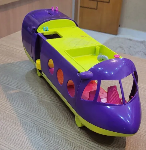 Avião Usado da Polly Mattel 2010 (Produto Imcompleto é com Detalhes )