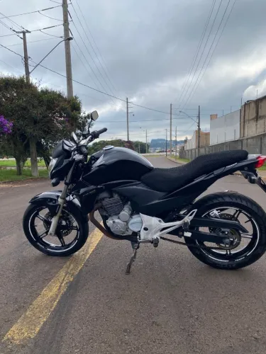 CB300 - Abaixo da Fipe