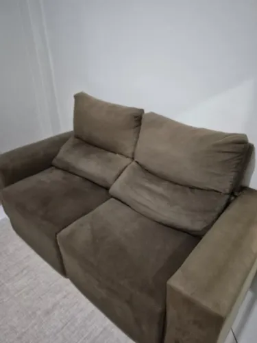 Sofá retrátil
