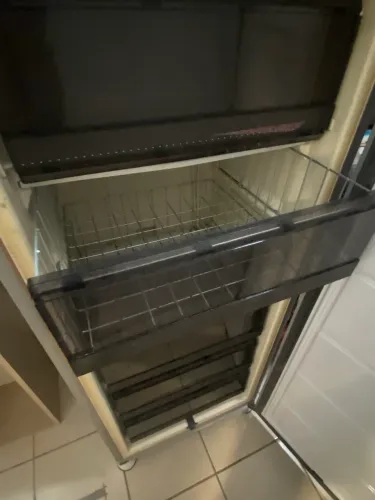 Freezer horizontal