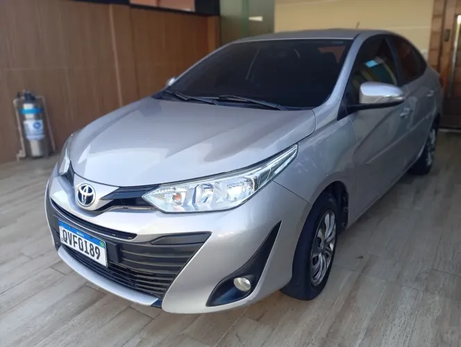 Toyota Yaris XL Sedan 1.5 Flex 16V 4P Aut. 2020