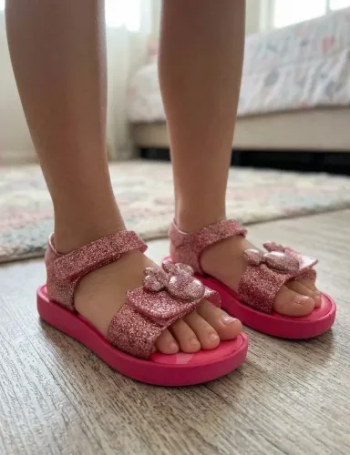 Sandália infantil Mini Melissa Minnie com glitter tamanho 26/27
