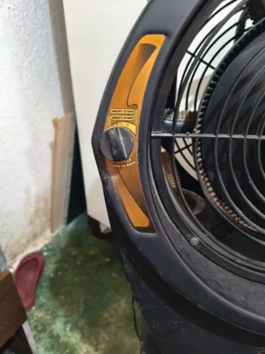 Vendo um umidificador de ar ecológico