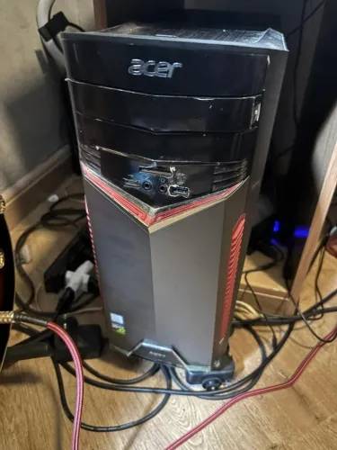 PC Gamer Acer Aspire GX-783-BR13 | i7 7700 | 16GB | GTX 1060 6GB | Excelente Estado