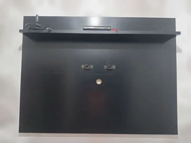 Vendo armário aero com adega e painel para tv