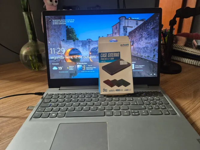 Lenovo IdeaPad S145 (Intel Celeron) com o upgrade de SSD
