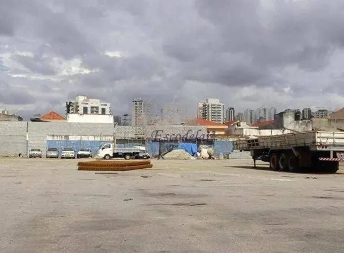 Terreno para alugar, 8000 m² por R$ 90.000,01/mês - Carandiru - São Paulo/SP
