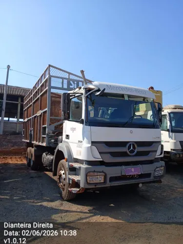 Mercedes-Benz Axor 3131 B/36 6X4 2017/2018 Vamos Seminovos Ribeirão Preto