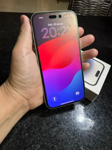 iPhone 15 128GB