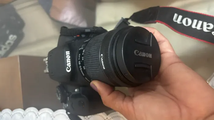 ? Canon EOS Rebel T5i + Lente 18-55mm + Case Original | Excelente Estado