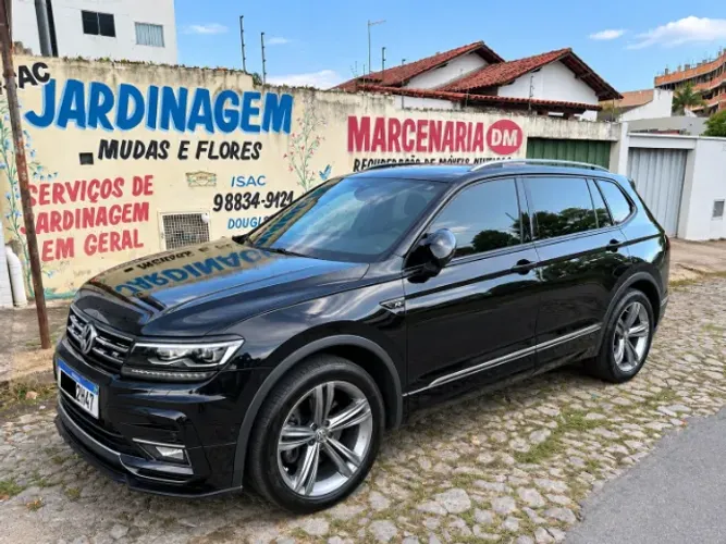 Volkswagen Tiguan Allspac R-line 350 TSI 2.0 4X4 2018