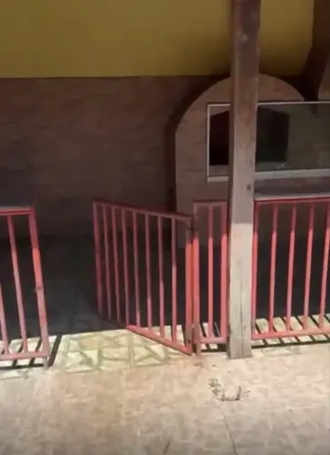 Vendo uma casa em mosqueiro e pego veículo como parte do pagamento