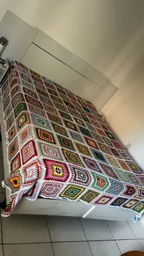 Colcha de crochê