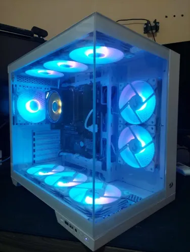CPU Ryzen 5 8500g+ 16 DDR5 + NVMe 512GB 
