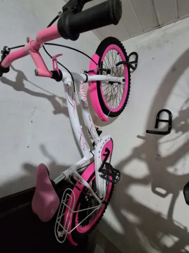 Bicicleta Celina feminina Aro 20