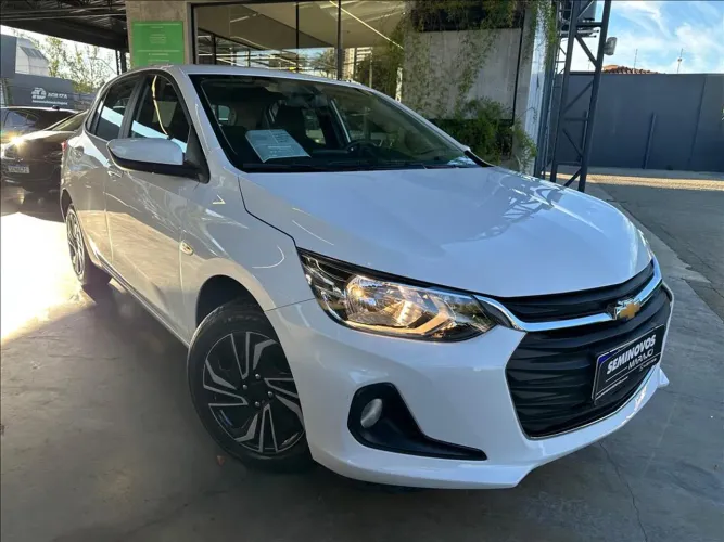 Chevrolet Onix Hatch LT 1.0 12V Flex Mec. 4P 2025