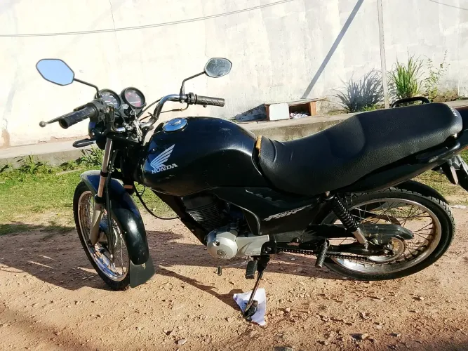 Vende-se Fan 2009 atrasada documento e recibo sem multa sem restrição recibo em branco