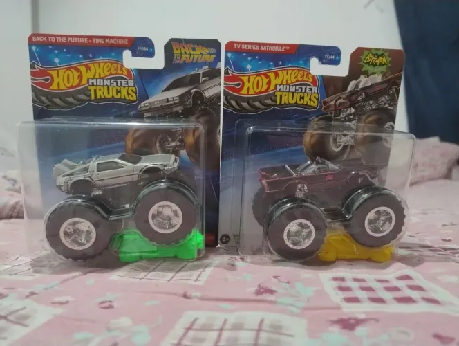 Monsters truck Hotwheels 