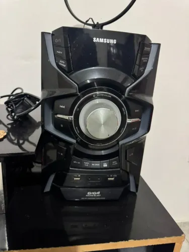 Som mini system samsung 1.100 RMS