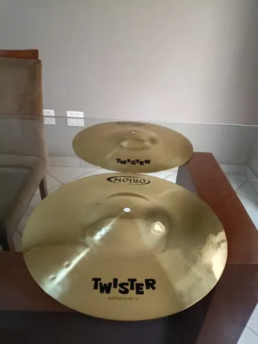 Hi Hat Chimbal 14" Orion Twister TWR14HH Latão