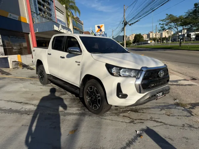 Toyota Hilux CD SRV 4X4 2.7 Flex 16V Aut. 2021
