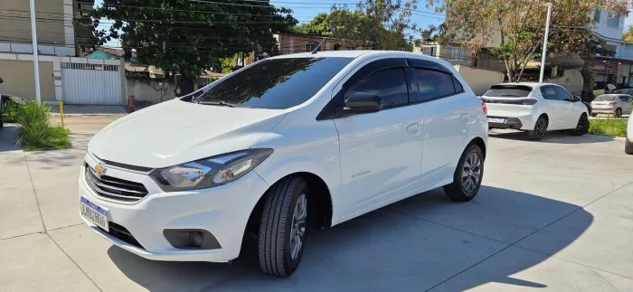 Chevrolet Onix Hatch Advantage 1.4 8V Flex Aut. 4P 2019