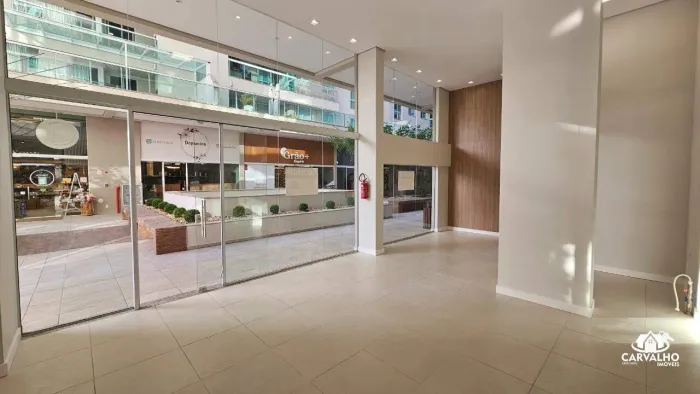 Sala comercial no Bali Beach 48m² de frente para a Av. Nereu Ramos em Balneário Piçarras n