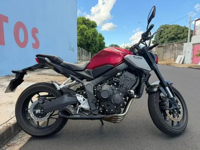 CB 650R HONDA 2024