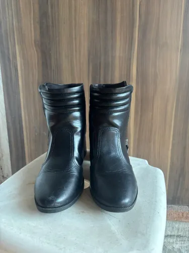 Bota DAKOTA