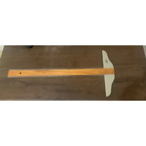 Régua T - Trident